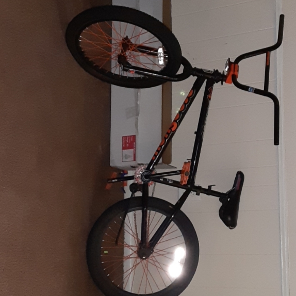 Mongoose bmx